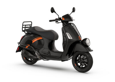 Vespa-GTV_3-4antDX_black_perimeter
