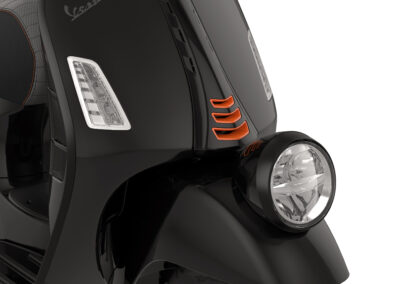 Vespa-GTV_black_headlight